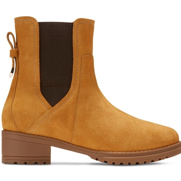 Cole Haan Camea Chelsea Boot, NWT. Never Worn - Picture 2 of 3